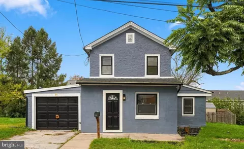 21 Grant St, Phoenixville, PA 19460