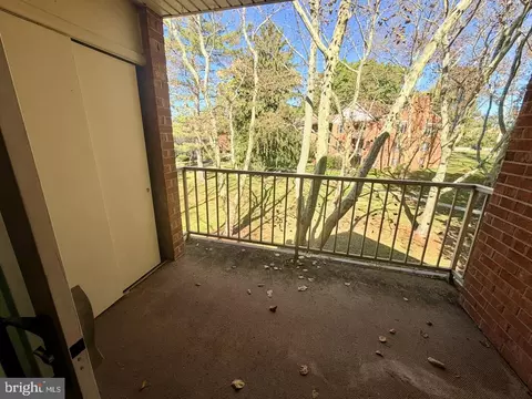 Exterior - 443 Drummers Ln #443, Wayne, PA 19087 photo 3 of 11