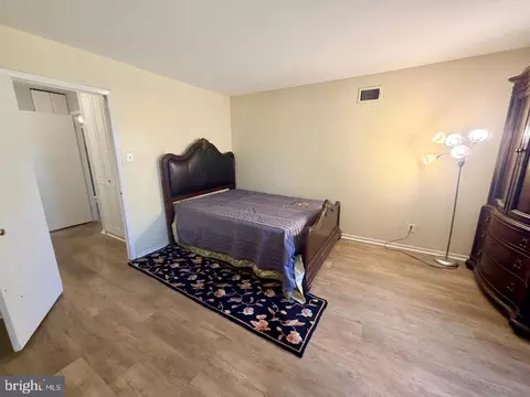 Bedroom - 443 Drummers Ln #443, Wayne, PA 19087 photo 6 of 8