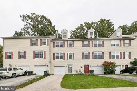 322 Eliot Cir, Coatesville, PA 19320