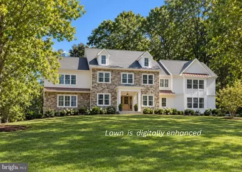 795 Mancill Rd, Wayne, PA 19087