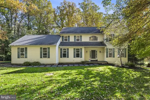 510 Montana Dr, Lincoln University, PA 19352