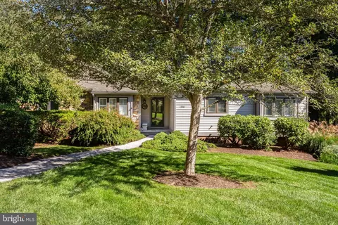 1220 Princeton Ln, West Chester, PA 19380
