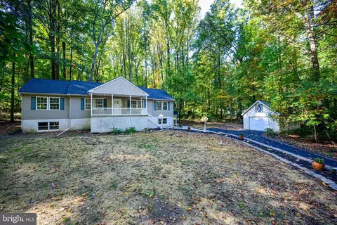 196 Icedale Rd, Honey Brook, PA 19344