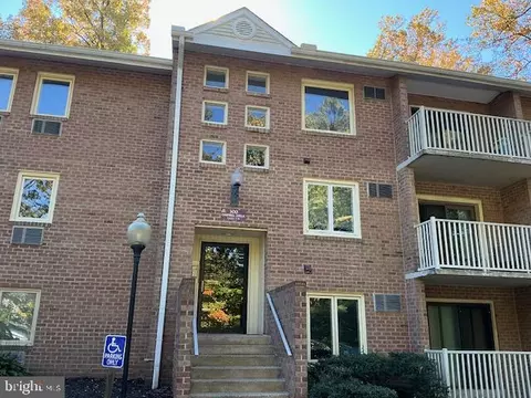 300 Campbell Cir #F-7, Downingtown, PA 19335