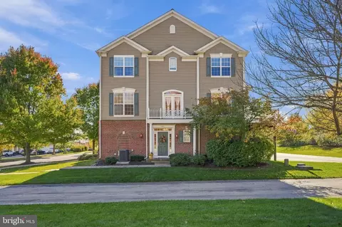 1813 Darlington Ln, Chester Springs, PA 19425
