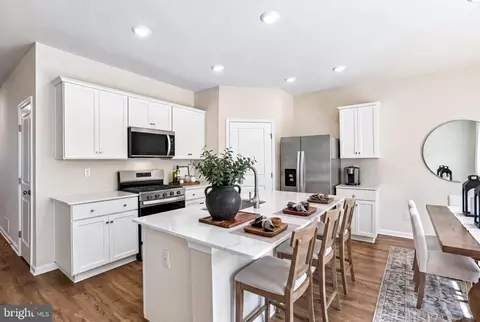 144 Trinity Dr, Oxford, PA 19363
