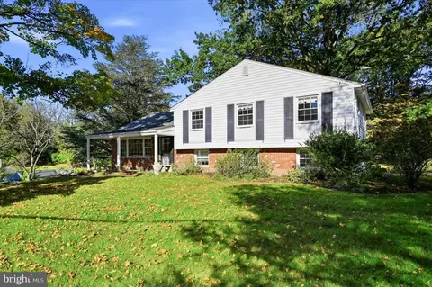 423 Leslie Ln, West Chester, PA 19382