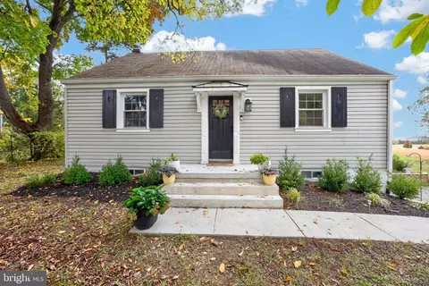 809 Laurelwood Rd, Pottstown, PA 19465