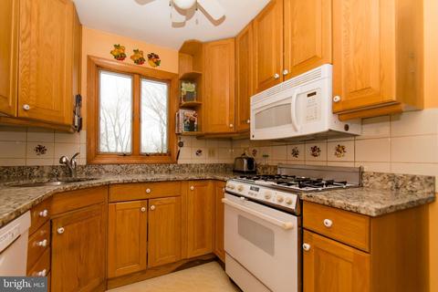305 Landsende Rd, Devon, PA 19333 photo 12