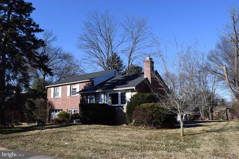 305 Landsende Rd, Devon, PA 19333 photo 2