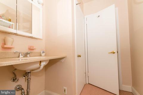 305 Landsende Rd, Devon, PA 19333 photo 28