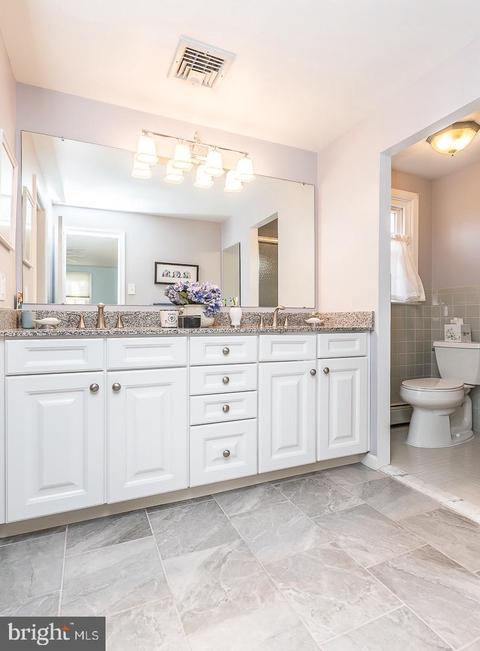 550 Gregory Ln, Devon, PA 19333 photo 13