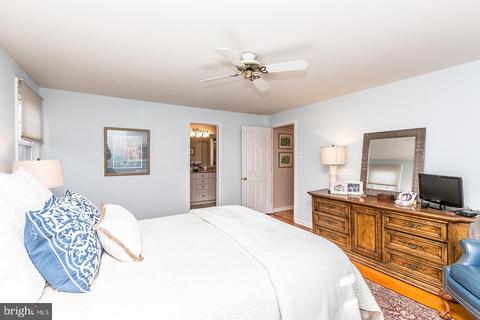 550 Gregory Ln, Devon, PA 19333 photo 12
