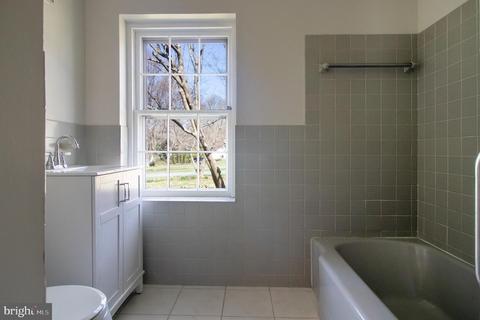 100 Steeplechase Rd, Devon, PA 19333 photo 21