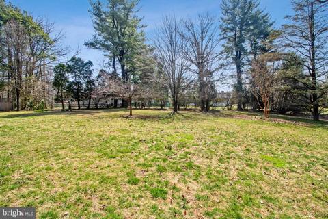 100 Steeplechase Rd, Devon, PA 19333 photo 2