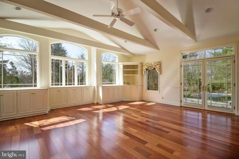 100 Steeplechase Rd, Devon, PA 19333 photo 8