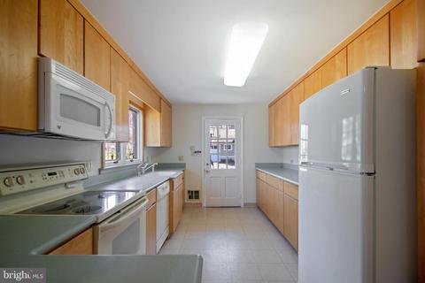 100 Steeplechase Rd, Devon, PA 19333 photo 13