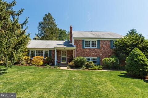 1483 Lexington Ln, Wayne, PA 19087 photo 1