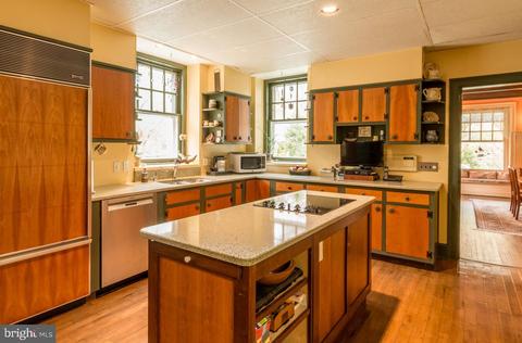 501 S Waterloo Rd, Devon, PA 19333 photo 17