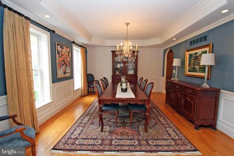 340 Oakwood Ln, Devon, PA 19333 photo 4