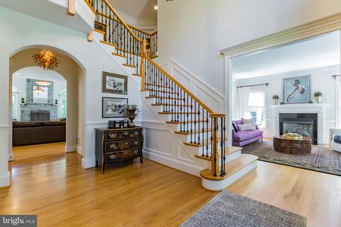 340 Oakwood Ln, Devon, PA 19333 photo 2
