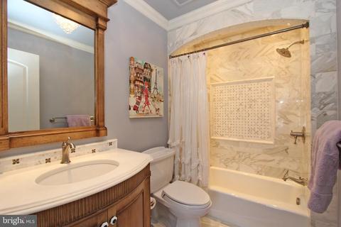 340 Oakwood Ln, Devon, PA 19333 photo 29