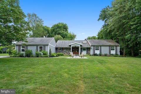 538 Walker Rd, Wayne, PA 19087 photo 1