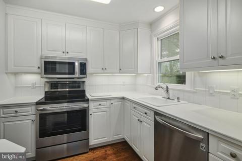 313 Landsende Rd, Devon, PA 19333 photo 9