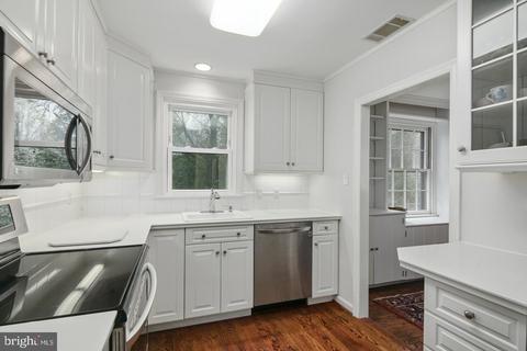 313 Landsende Rd, Devon, PA 19333 photo 10