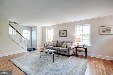 307 Upper Gulph Rd, Strafford, PA 19087 photo 16