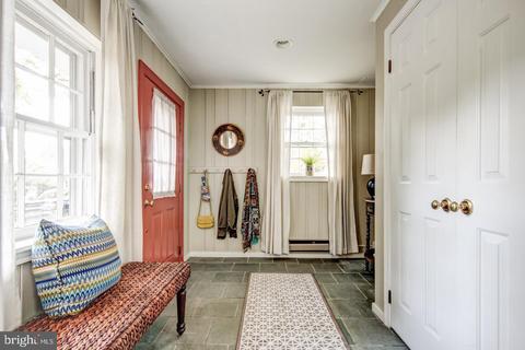 307 Upper Gulph Rd, Strafford, PA 19087 photo 4