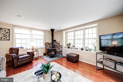 307 Upper Gulph Rd, Strafford, PA 19087 photo 12