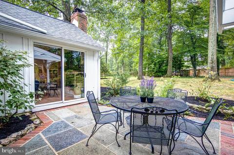 135 Colket Ln, Devon, PA 19333 photo 22