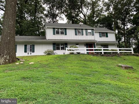 135 Colket Ln, Devon, PA 19333 photo 1