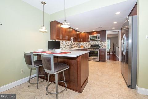 9 Treaty Dr, Chesterbrook, PA 19087 photo 5