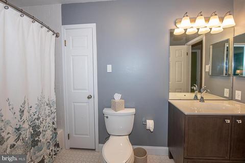 9 Treaty Dr, Chesterbrook, PA 19087 photo 27