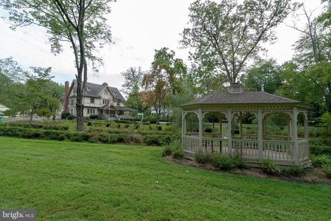 246 Chester Rd, Devon, PA 19333 photo 41
