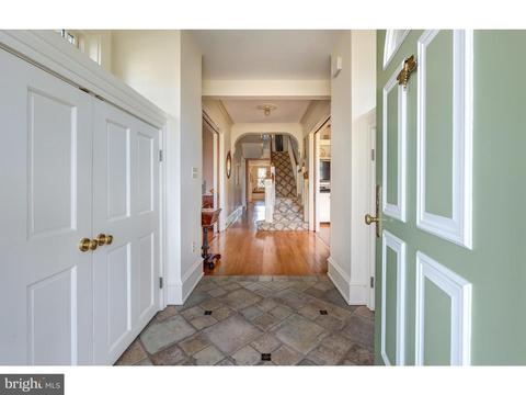 236 Berkley Rd, Devon, PA 19333 photo 8