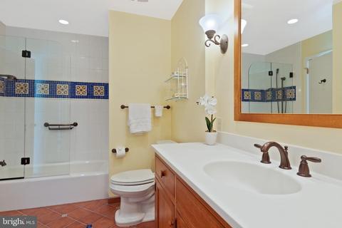 18 Berkshire Dr, Wayne, PA 19087 photo 33