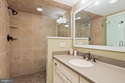 18 Berkshire Dr, Wayne, PA 19087 photo 39