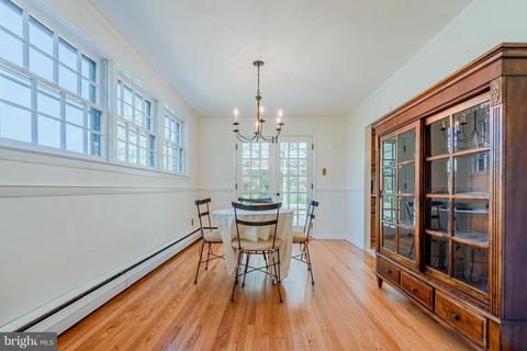 672 Wallace Dr, Wayne, PA 19087 photo 8