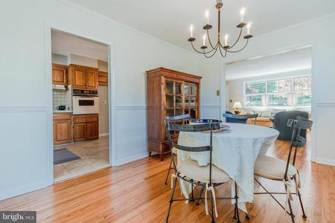672 Wallace Dr, Wayne, PA 19087 photo 9