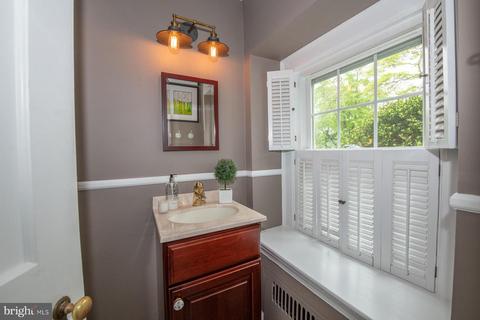 229 Devon Blvd, Devon, PA 19333 photo 20