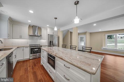 422 Sylvan Ln, Devon, PA 19333 photo 6