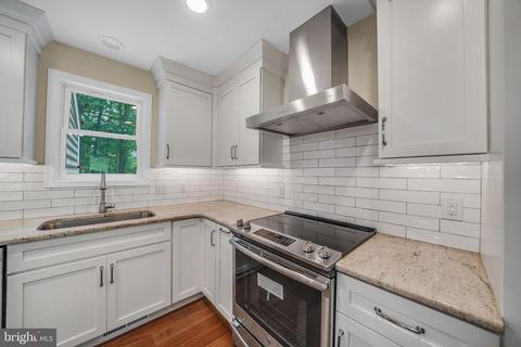 422 Sylvan Ln, Devon, PA 19333 photo 8