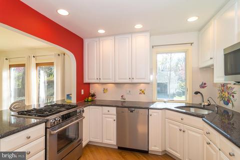 102 Gail Rd, Devon, PA 19333 photo 14