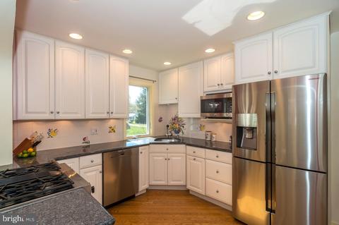 102 Gail Rd, Devon, PA 19333 photo 13