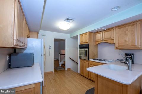 686 Vassar Rd, Wayne, PA 19087 photo 12