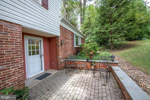 686 Vassar Rd, Wayne, PA 19087 photo 5